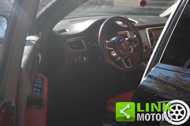 PORSCHE Macan usata, con Volante multifunzione