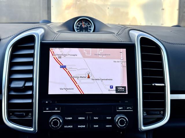 PORSCHE Cayenne usata, con Interni in pelle