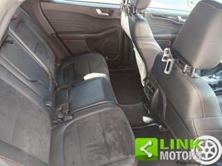 FORD Kuga usata, con Portellone posteriore elettrico