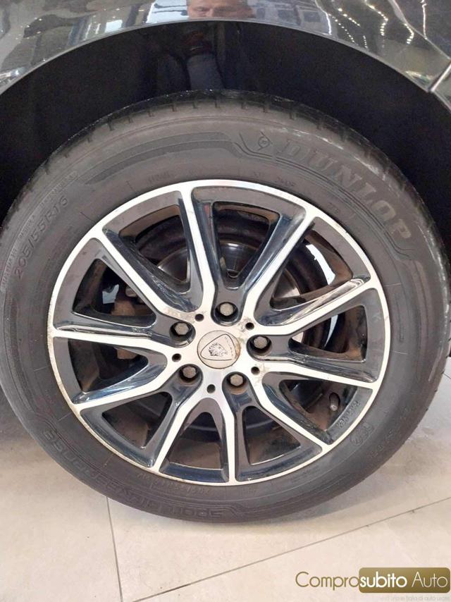 VOLKSWAGEN Golf usata, con ESP