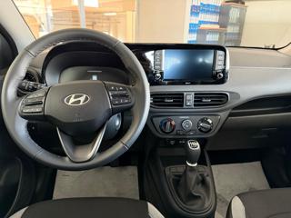 HYUNDAI i10 usata, con Controllo trazione