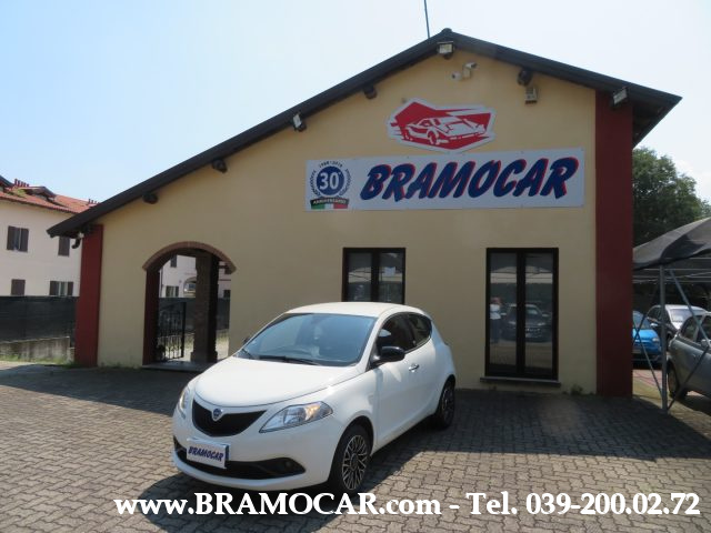 LANCIA Ypsilon usata, con ABS