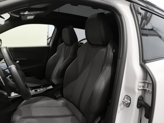 PEUGEOT 2008 usata, con Controllo trazione