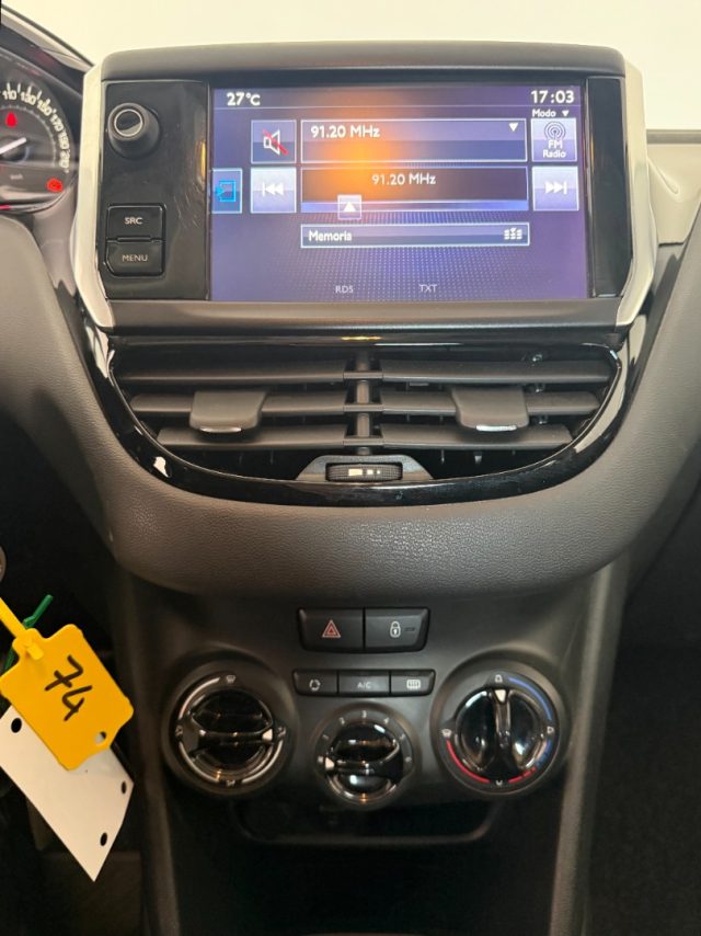 PEUGEOT 208 usata 11