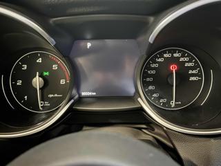 ALFA ROMEO Stelvio usata, con Cronologia tagliandi
