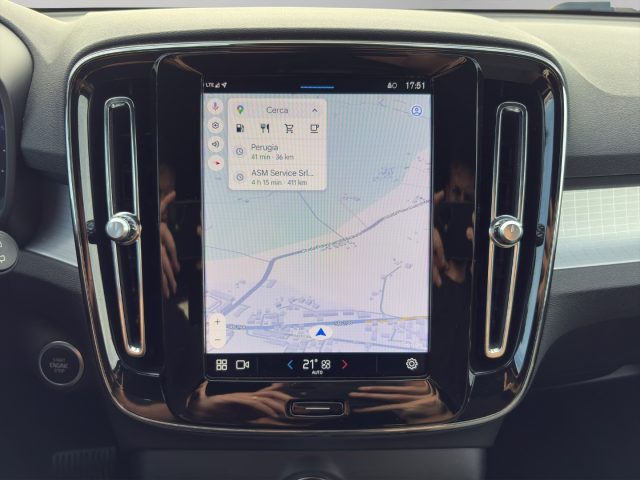 VOLVO XC40 usata, con Autoradio digitale