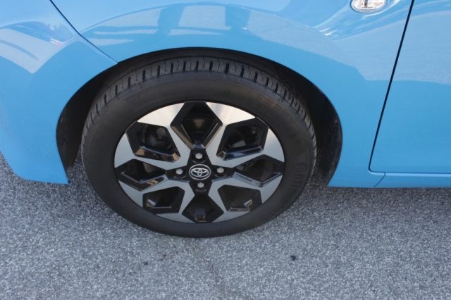 TOYOTA Aygo usata, con Frenata d