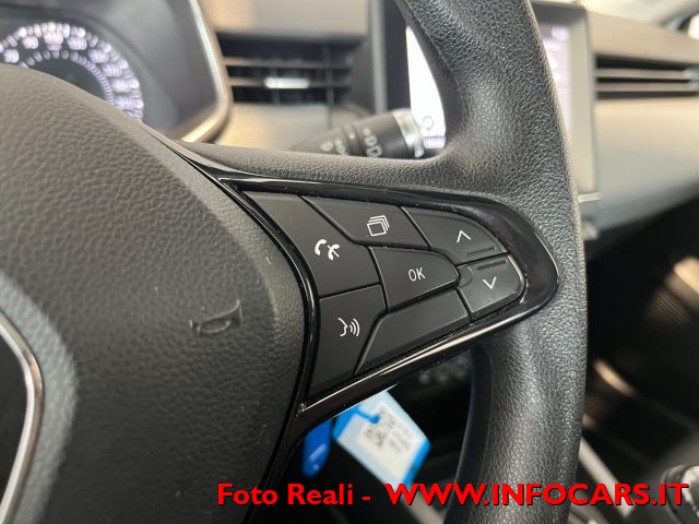 RENAULT Clio usata, con Autoradio digitale