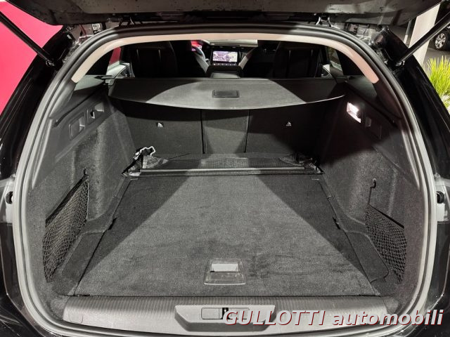 PEUGEOT 308 usata, con Fari LED