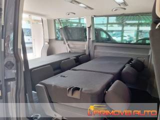 VOLKSWAGEN Caravelle usata 4