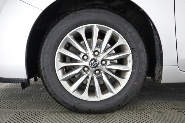TOYOTA Verso usata 7