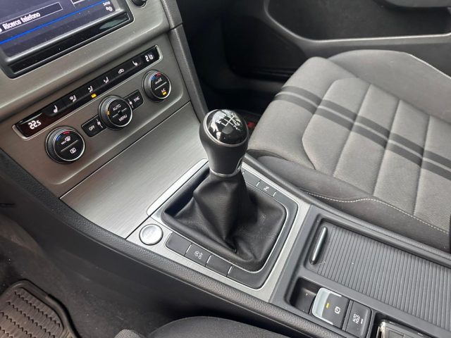 VOLKSWAGEN Golf usata, con Fari Xenon
