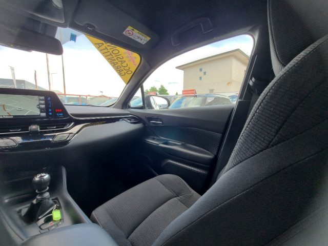 TOYOTA C-HR usata, con Touch screen
