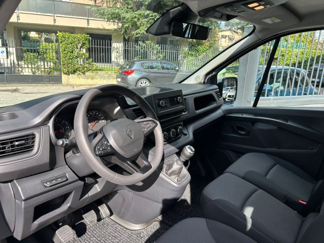 RENAULT Trafic usata, con Autoradio