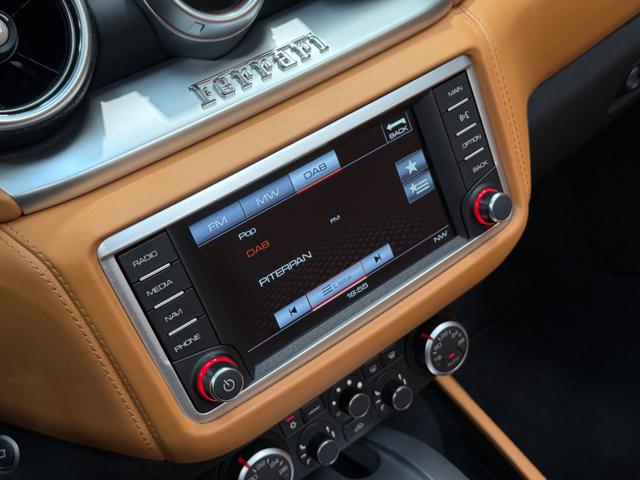 FERRARI California usata, con Park Distance Control