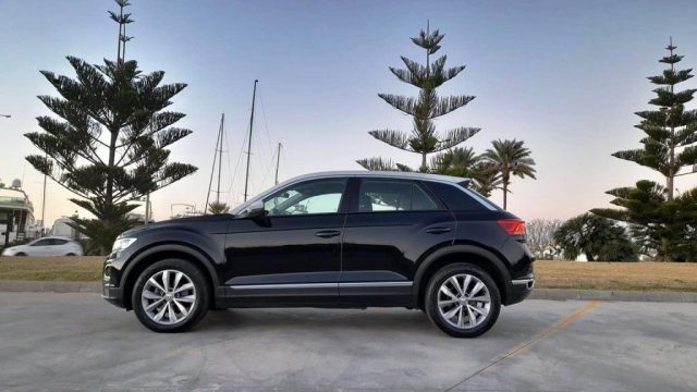 VOLKSWAGEN T-Roc usata, con Airbag