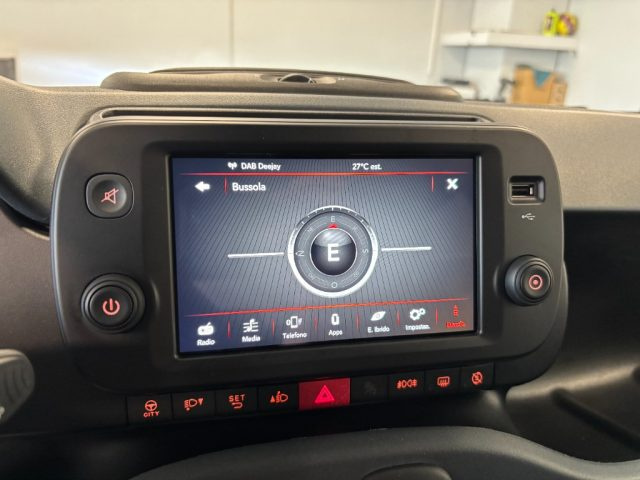 FIAT Panda Cross usata, con Touch screen