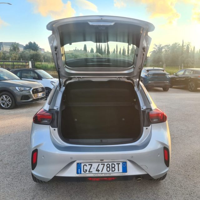 OPEL Corsa usata, con Climatizzatore