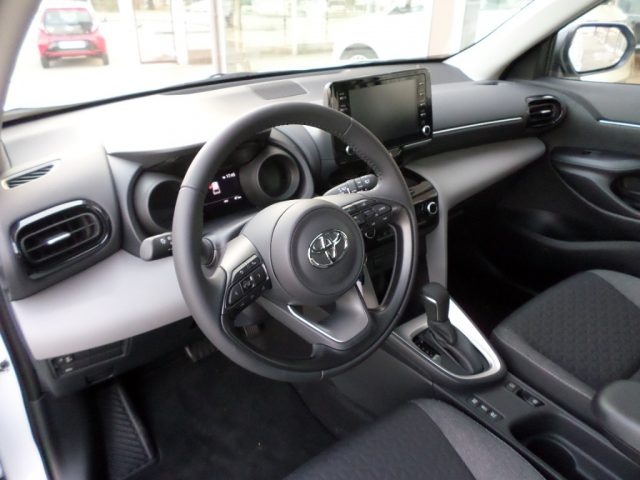TOYOTA Yaris Cross usata, con Cruise Control