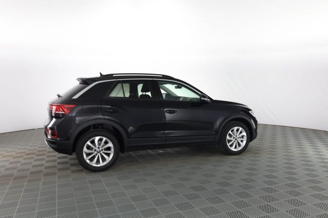 VOLKSWAGEN T-Roc usata 2