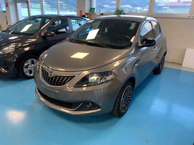 LANCIA Ypsilon usata, con Airbag