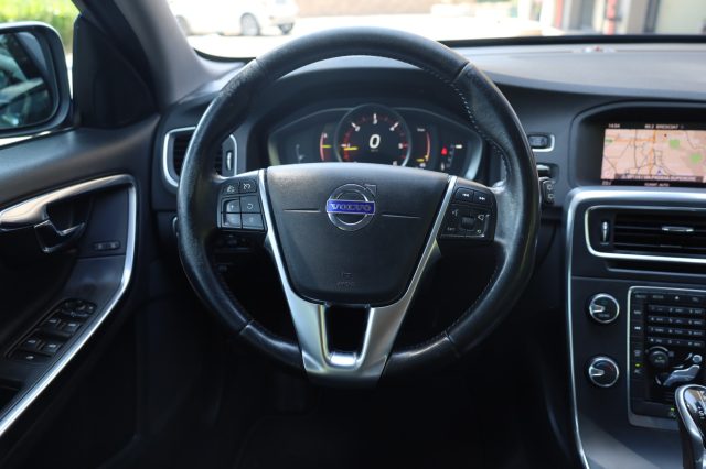 VOLVO V60 usata, con MP3