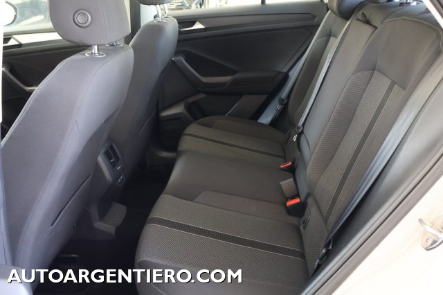 VOLKSWAGEN T-Roc usata, con Controllo elettronico della corsia