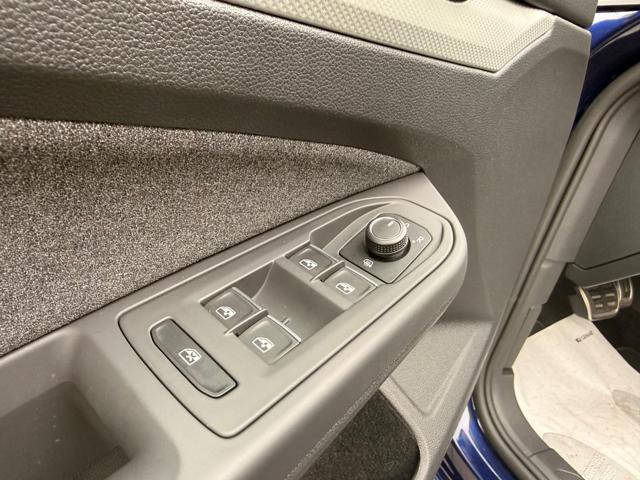 VOLKSWAGEN Golf usata, con Cruise Control