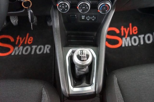 RENAULT Clio usata, con Controllo trazione