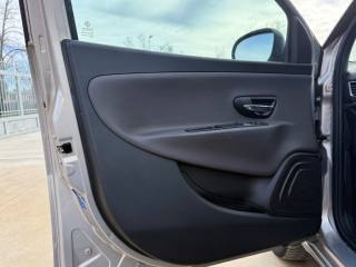 LANCIA Ypsilon usata 13