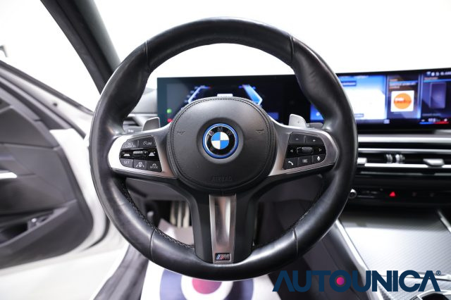 BMW 320 usata, con Park Distance Control