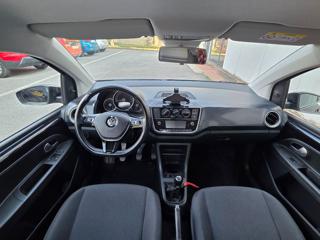 VOLKSWAGEN up! usata, con Fendinebbia