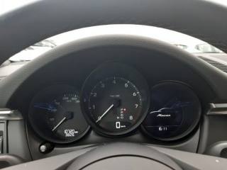 PORSCHE Macan usata, con Boardcomputer