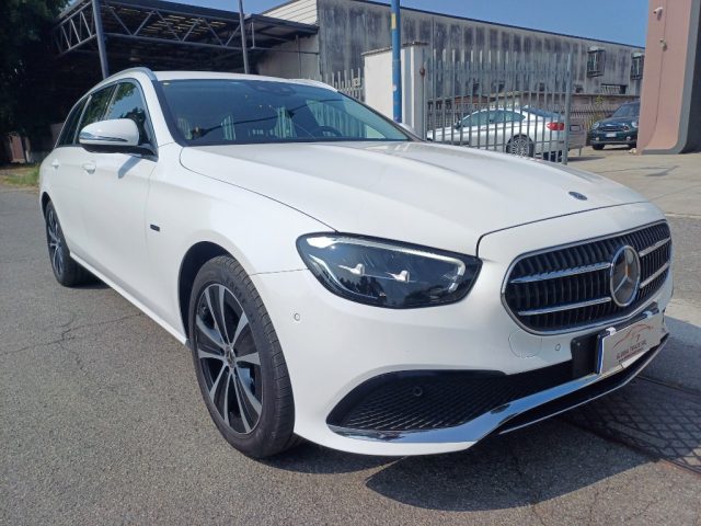 MERCEDES-BENZ E 300 usata, con Boardcomputer