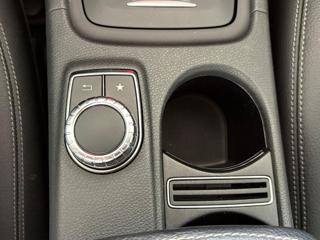 MERCEDES-BENZ GLA 180 usata, con Luci diurne LED