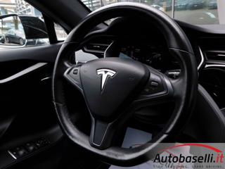 TESLA Model S usata, con Luci diurne