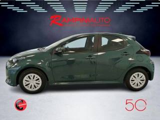 TOYOTA Yaris usata 11