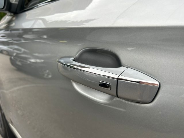 MG ZS usata, con ESP