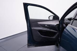 PEUGEOT 3008 usata, con Climatizzatore