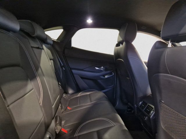 JAGUAR E-Pace usata, con Autoradio