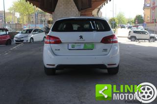 PEUGEOT 308 usata, con Autoradio