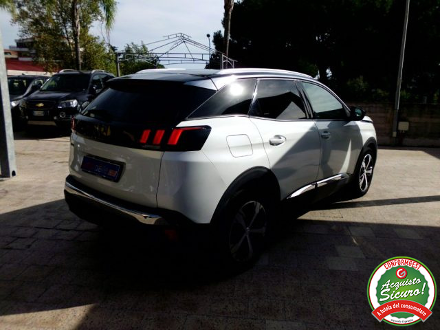 PEUGEOT 3008 usata, con Boardcomputer