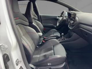 FORD Fiesta usata, con Cruise Control