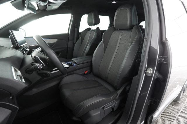 PEUGEOT 5008 usata 8