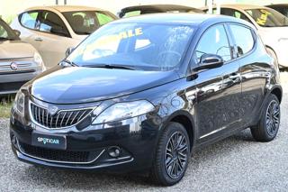 LANCIA Ypsilon usata, con MP3