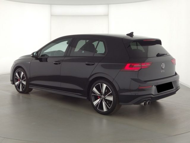 VOLKSWAGEN Golf usata, con Boardcomputer