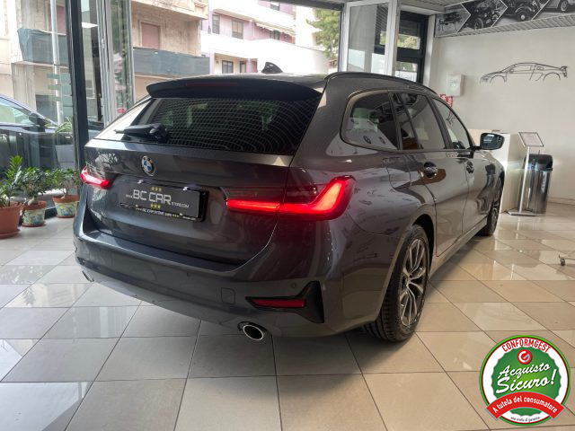 BMW 318 usata, con Portellone posteriore elettrico