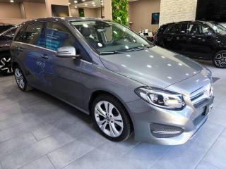 MERCEDES-BENZ B 180 usata, con Airbag laterali