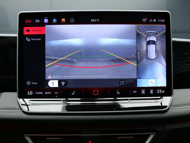 VOLKSWAGEN Tiguan usata, con Cruise Control