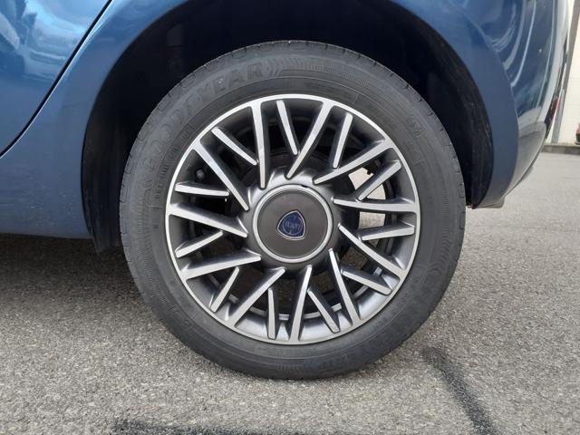 LANCIA Ypsilon usata, con Fendinebbia